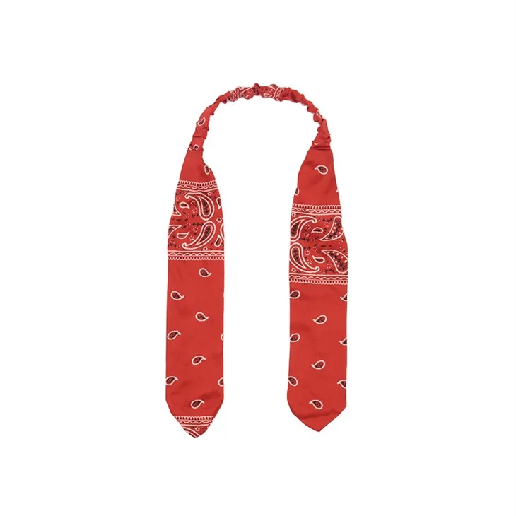 Kirkkaan punaiset polyhuivit