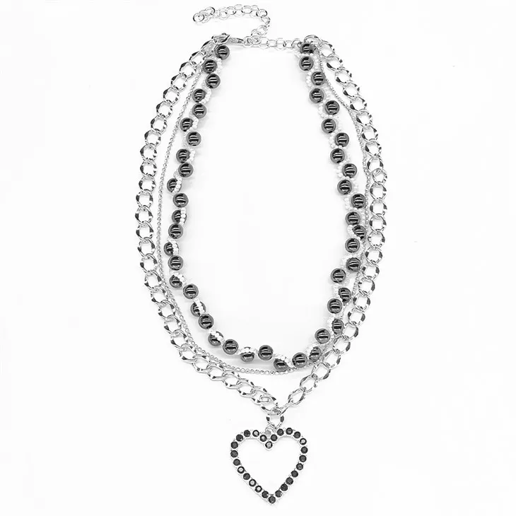 Sydän kaulakorusarja