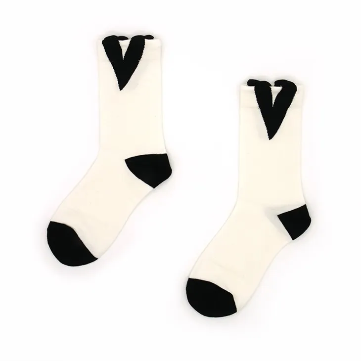 Naisten puuvillaiset sukat